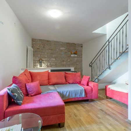 2 Bedroom Stunning Home In บาเล ภายนอก รูปภาพ