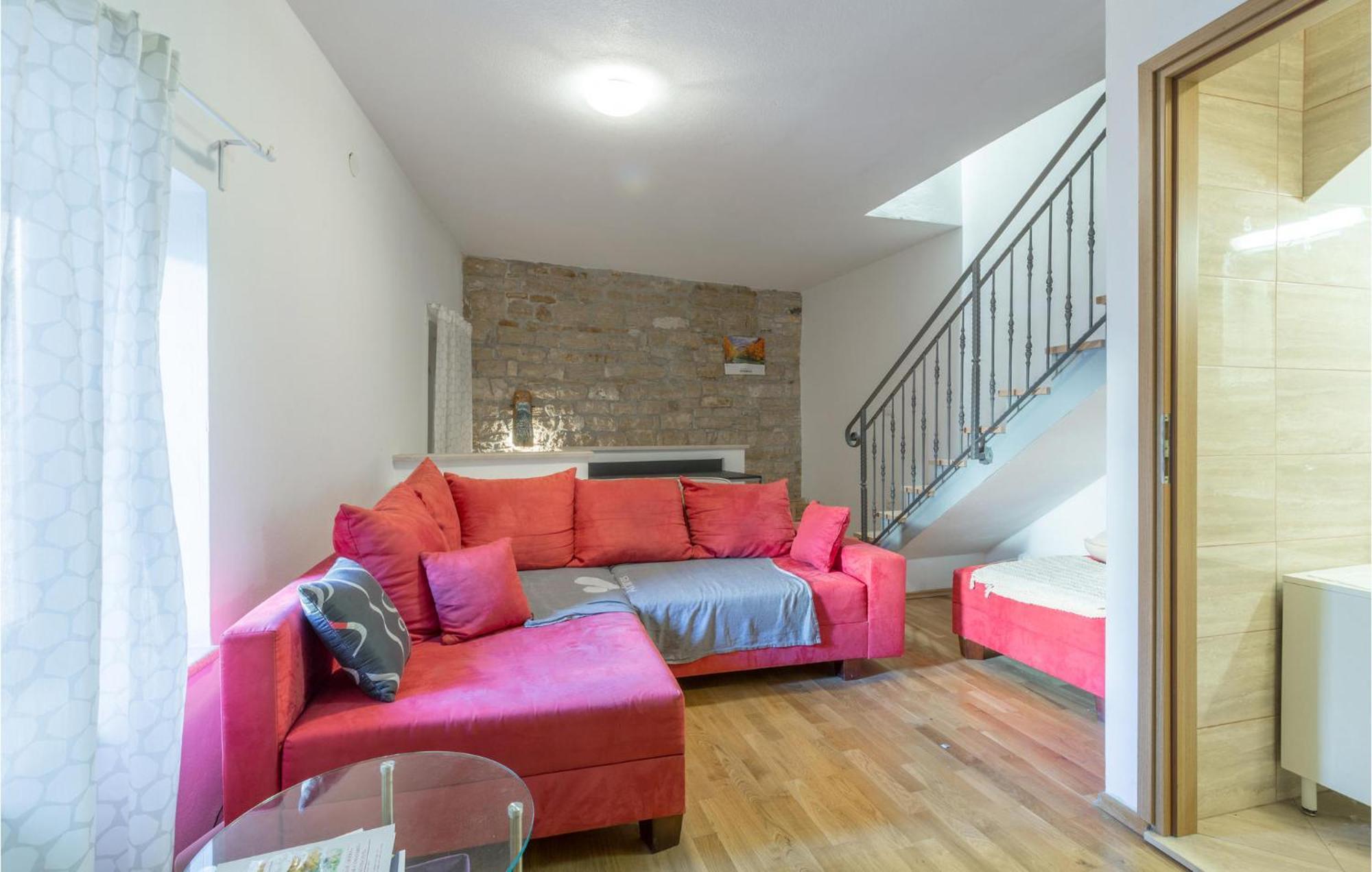 2 Bedroom Stunning Home In บาเล ภายนอก รูปภาพ